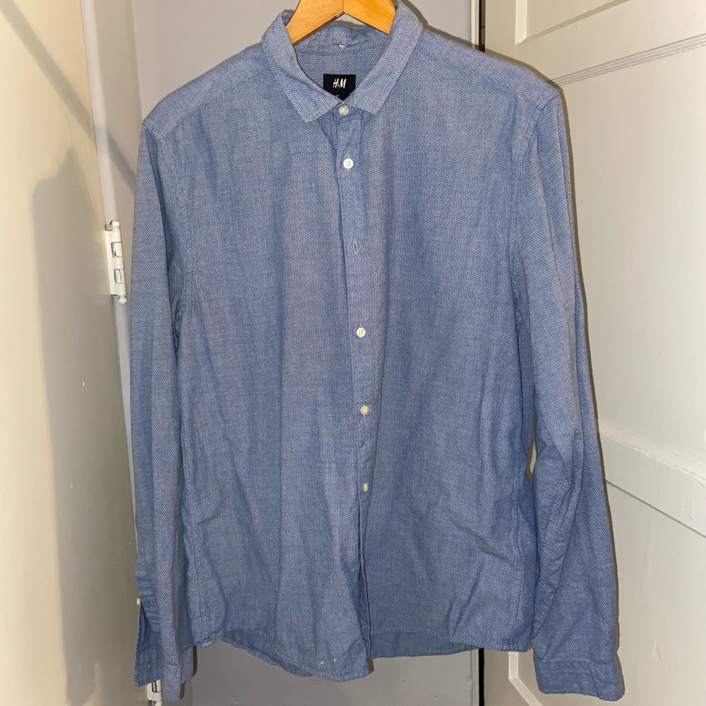 H&M button down shirt